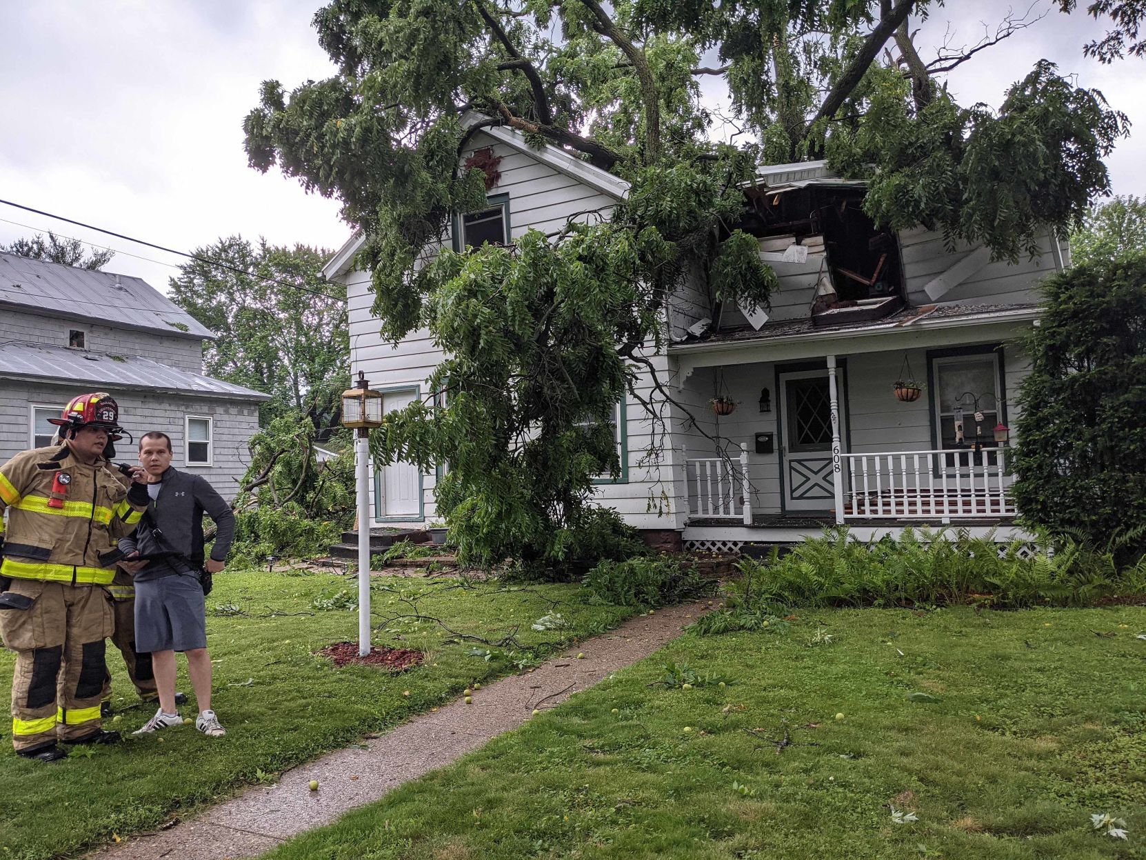 Severe storm hits Baraboo